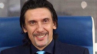 نيبوشا يهنئ لاعبي الزمالك بعد الفوز على بتروجت