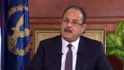 وزير الداخلية يسمح لـ٤٣ مواطنا مصريا بالتجنس بجنسيات أجنبية