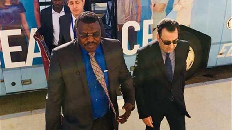 وزير الشباب والرياضة