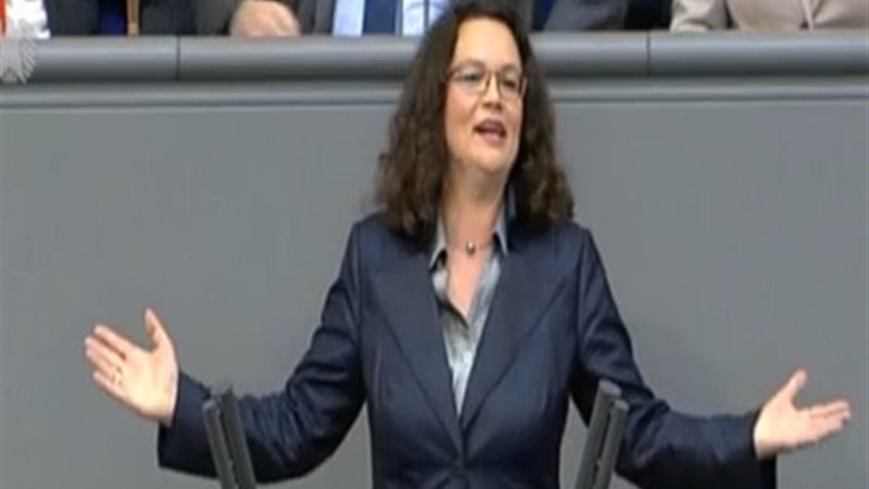 في عيد الوحدة الخامس