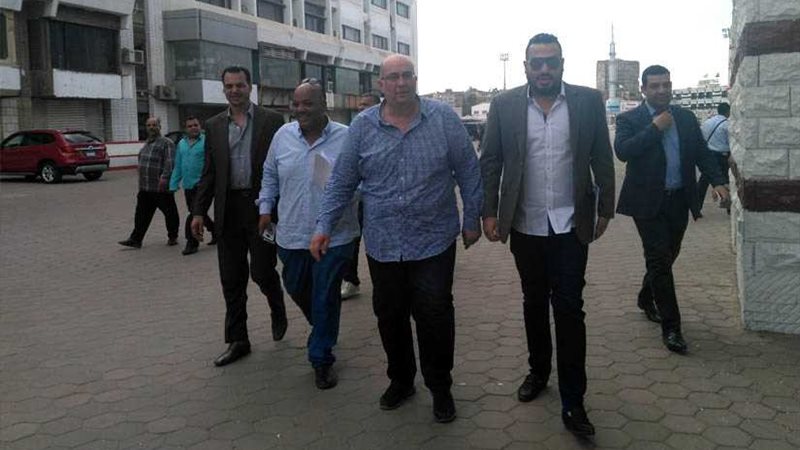 بالصور.. شريف منير