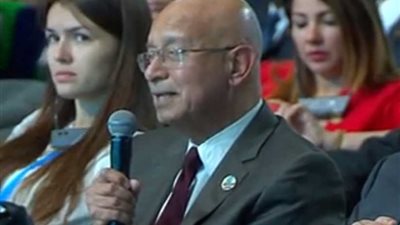 رئيس الوزراء يلتقي نظيره الغيني بمنتدى شباب العالم في شرم الشيخ