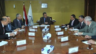 وزير النقل: سرعة التعاقد على عربات جديدة للسكة الحديد