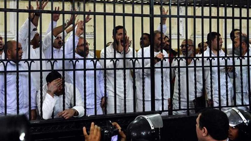 تأجيل إعادة محاكمة