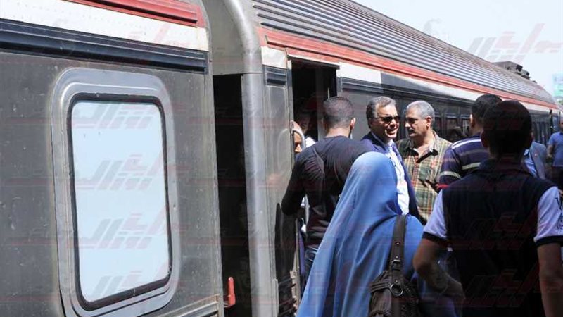 وزير النقل يرصد تعديات