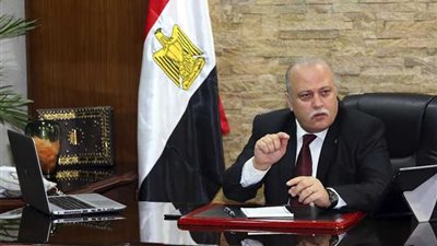 فهمي: توحيد الأسعار في 1200 مجمع استهلاكي.. وتخفيضات على السلع الغذائية تصل إلى 15%