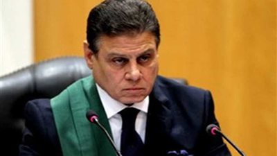 شاهد باقتحام السجون: اخوانى اشترى طعام ب4 آلاف يوميا وأقام وليمة للمسجلين خطر