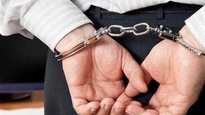 إحالة قاتل والدته المسنة لشراء هيروين للجنايات