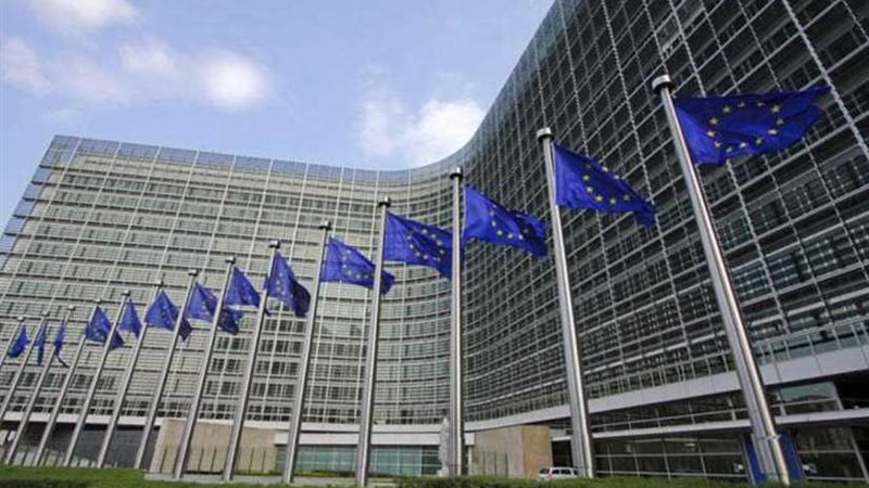 توقيع اتفاقيات بين