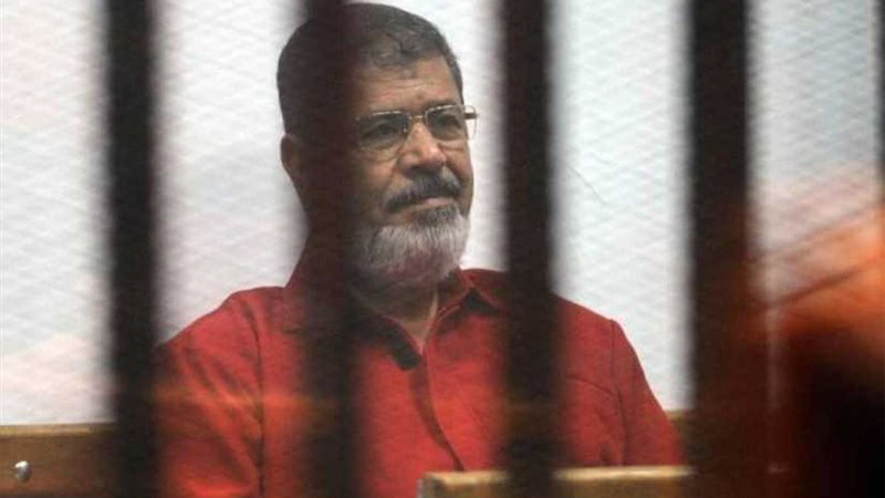 بدء محاكمة مرسي وآخرين