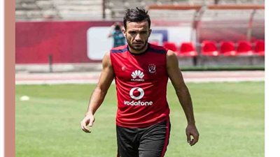 مران الأهلي.. معلول يتدرب منفردًا وغياب نجوم المنتخب