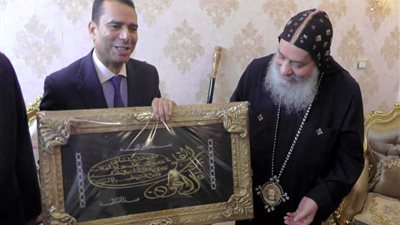 وفد طلابي من جامعة جنوب الوادي في زيارة لدير المحروسة