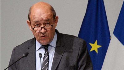 وزير الخارجية الفرنسي يتجه للرياض للقاء الحريري