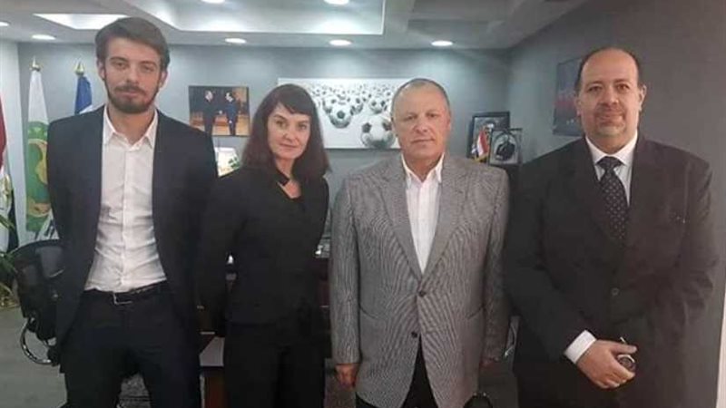 أبوريدة يستقبل لجنة