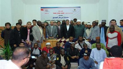 بالصور.. استقبال 100 طالب أجنبي بمعسكر أبي بكر الصديق بالإسكندرية