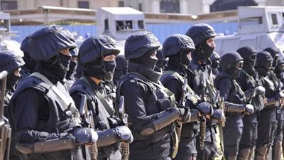 ضبط ٢٢٢ قضية مخدرات و٣ تشكيلات عصابية