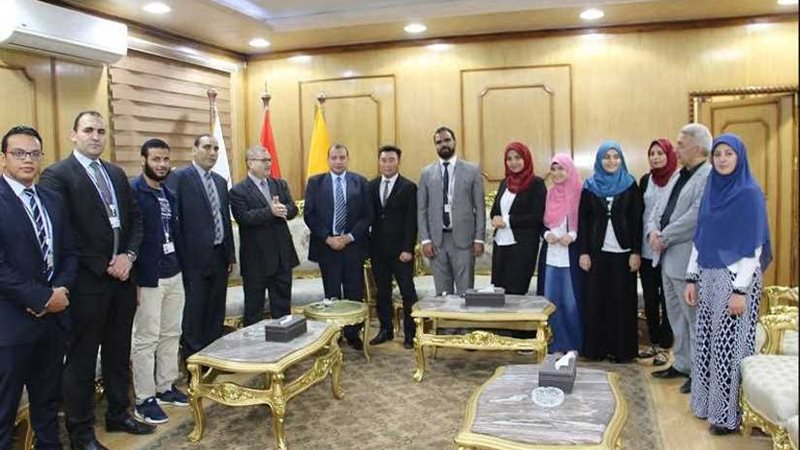 تدريب 2000 طالب بجامعة