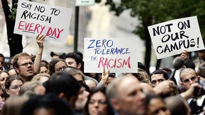 بالوقائع والصور..