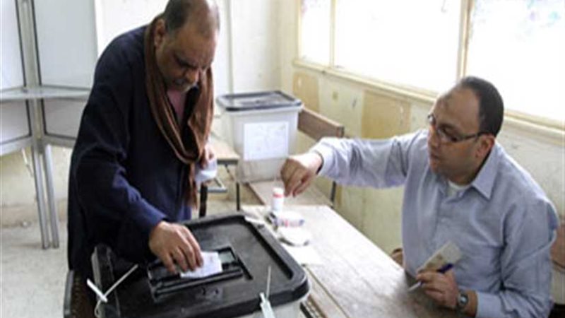 11 مرشحا يتنافسون