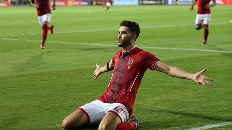 «أزارو» يقود الأهلي