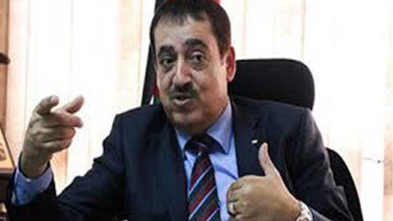 قنصل فلسطين يطالب