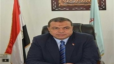 إنهاء أزمة 539 عاملا وصرف 33 مليون جنيه لهم