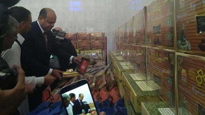 محافظ مطروح: شراء التمور من المزارعين بأعلى من السعر المقرر (صور)