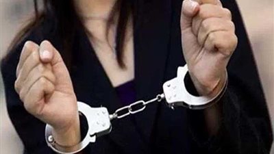 «العاقّة».. قتلت أمها وسممت أباها