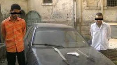 سقوط تشكيل عصابي لسرقة السيارات باستخدام مفك في العبور