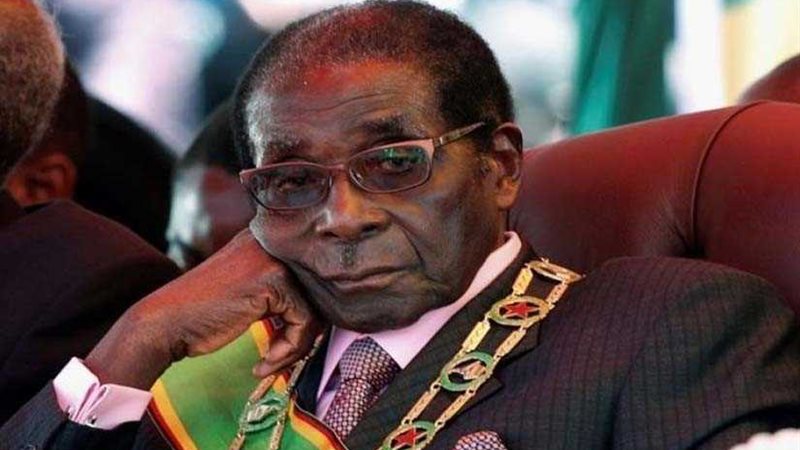 موجابي يوافق على