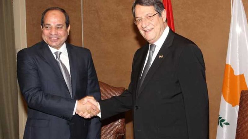 جلسة مباحثات ثنائية