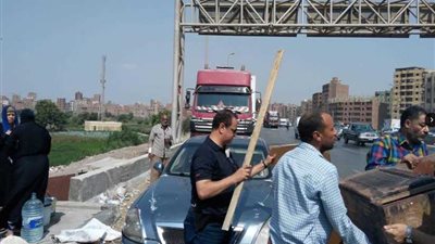 ‎الطرق والكباري: إزالة 65 حالة تعدٍ بالطريق الدائري