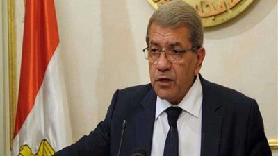 المالية: ضريبة السجائر ستوفر للدولة 8 مليارات جنيه