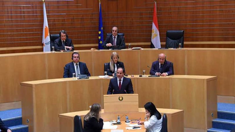 السيسي: نتطلع لتوظيف