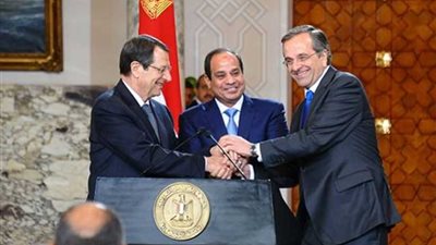 خبراء: مصر تحاصر 