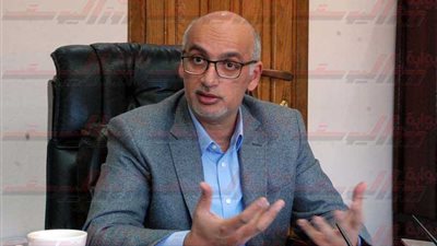 وزير التعليم الفنى السابق: الموارد ليست أزمة.. وطلاب المدارس الفنية 