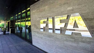 الفيفا يعتمد القائمة الدولية للحكام المصريين