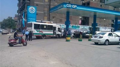 البترول ينفي وجود بنزين مغشوش ومخلوط لمحطات الوقود