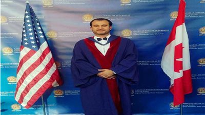 الدكتور جورج زاهر يحصل على زمالة الجمعية الأمريكية للجراحين