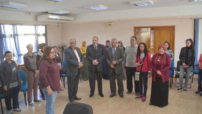 بالصور.. سكرتير محافظ