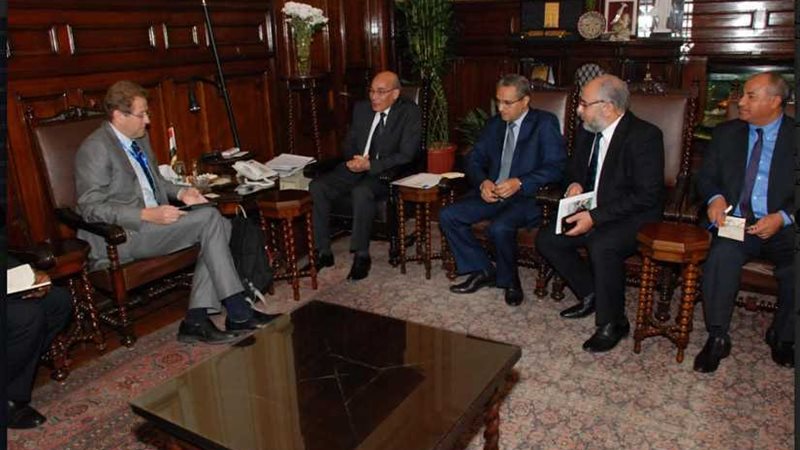 ​البنا: إنشاء مركز