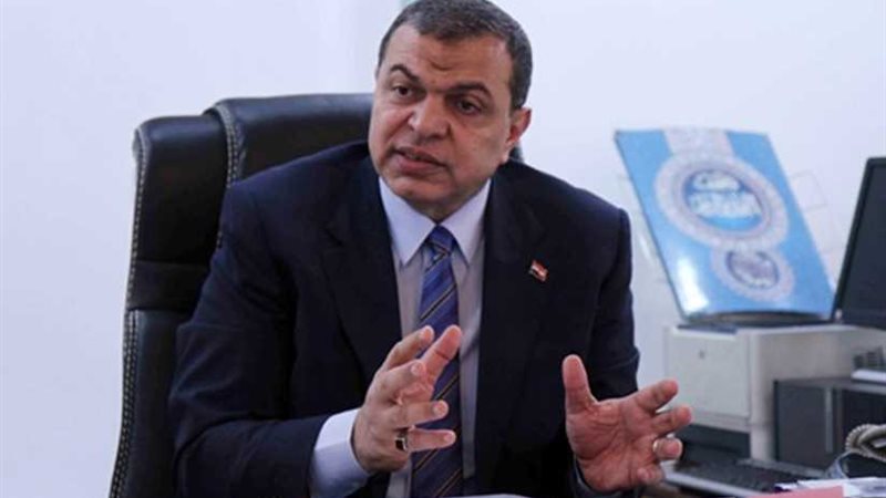 مد المهلة للمصريين