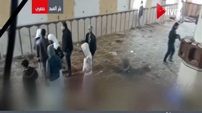 لقطات حية من داخل مسجد الروضة بالعريش (فيديو)