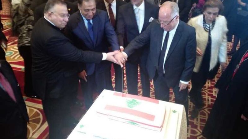 وزير الصحة يشارك