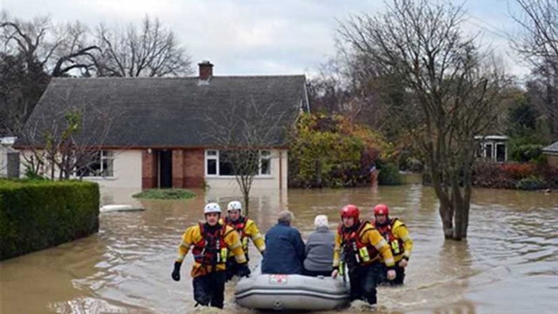 إجلاء 250 شخصا بسبب