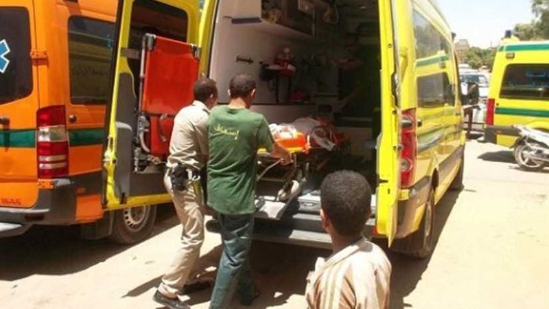 إصابة مزارع بطعنة