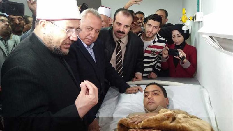 وزير الأوقاف ومحافظ