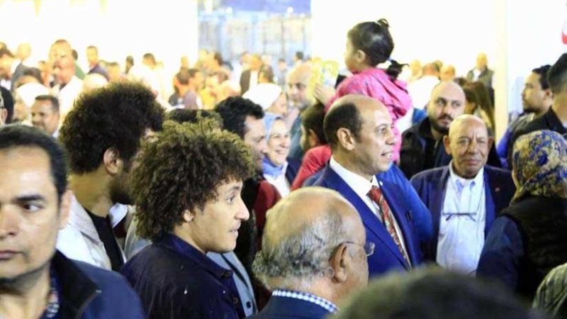 سبب مشادة مرتضى وأصدقاء