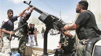 مصادر سورية: تجدد المعارك بين قوات النظام والمعارضة بريف دمشق