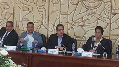 وزير الآثار.. توفير 270 مليون جنيه لترميم الآثار الإسلامية برشيد‎